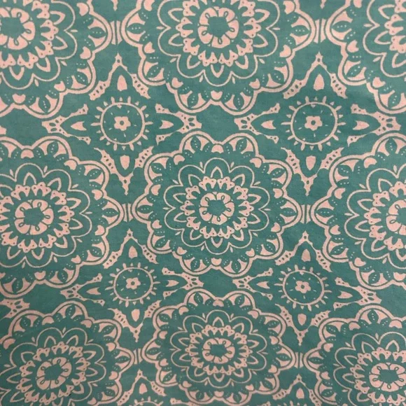 3/$30✨🩵Hatley Summer Travel Turquoise Tunic ☀️🏖️⛱️~ Large ~ 100% Cotton - Picture 9 of 11